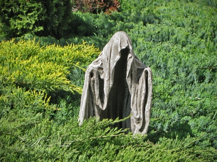 Садовая скульптура Странник